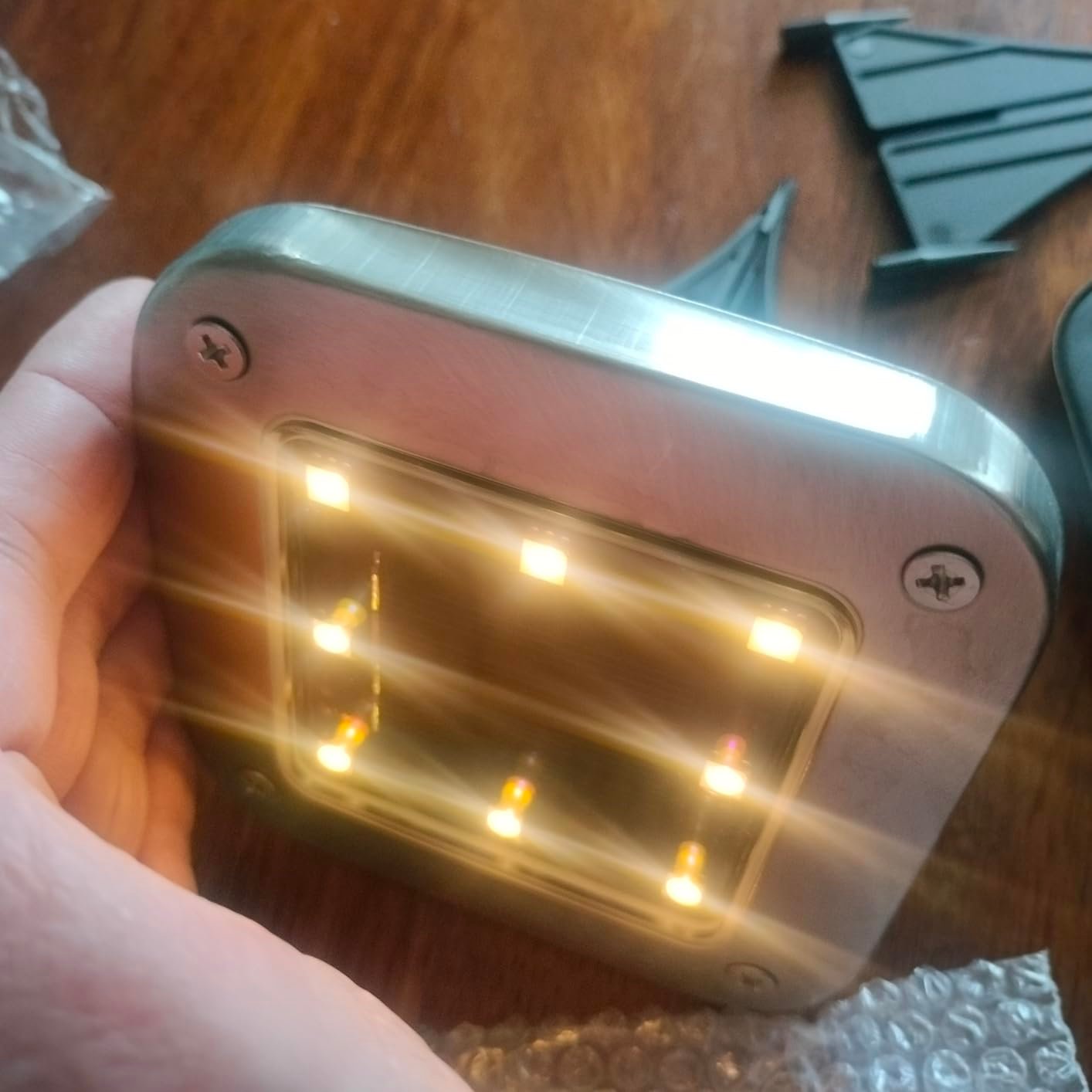 Easy installation solar lights