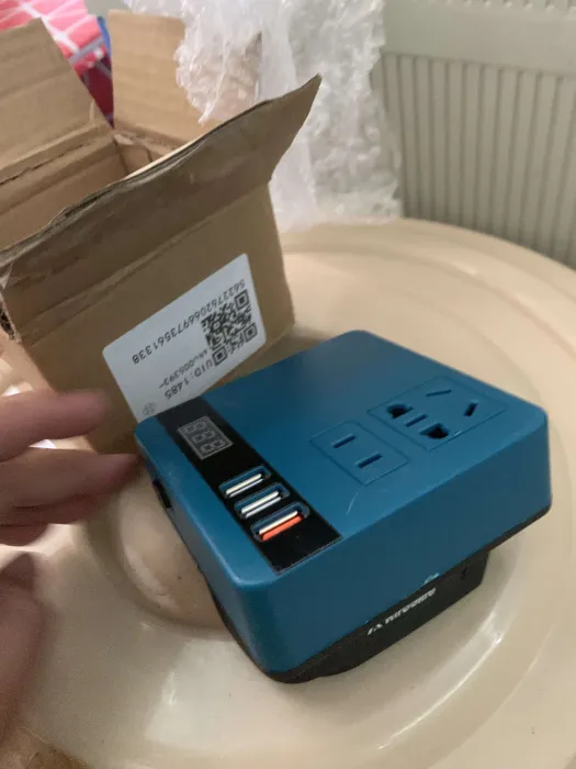 Birou Alimentat cu Invertor